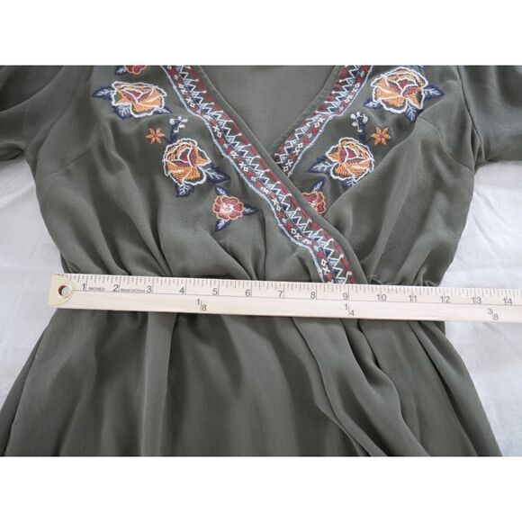 FLYING TOMATO |  Boho Bell Sleeve Green Dress Size S - Picture 8 of 9
